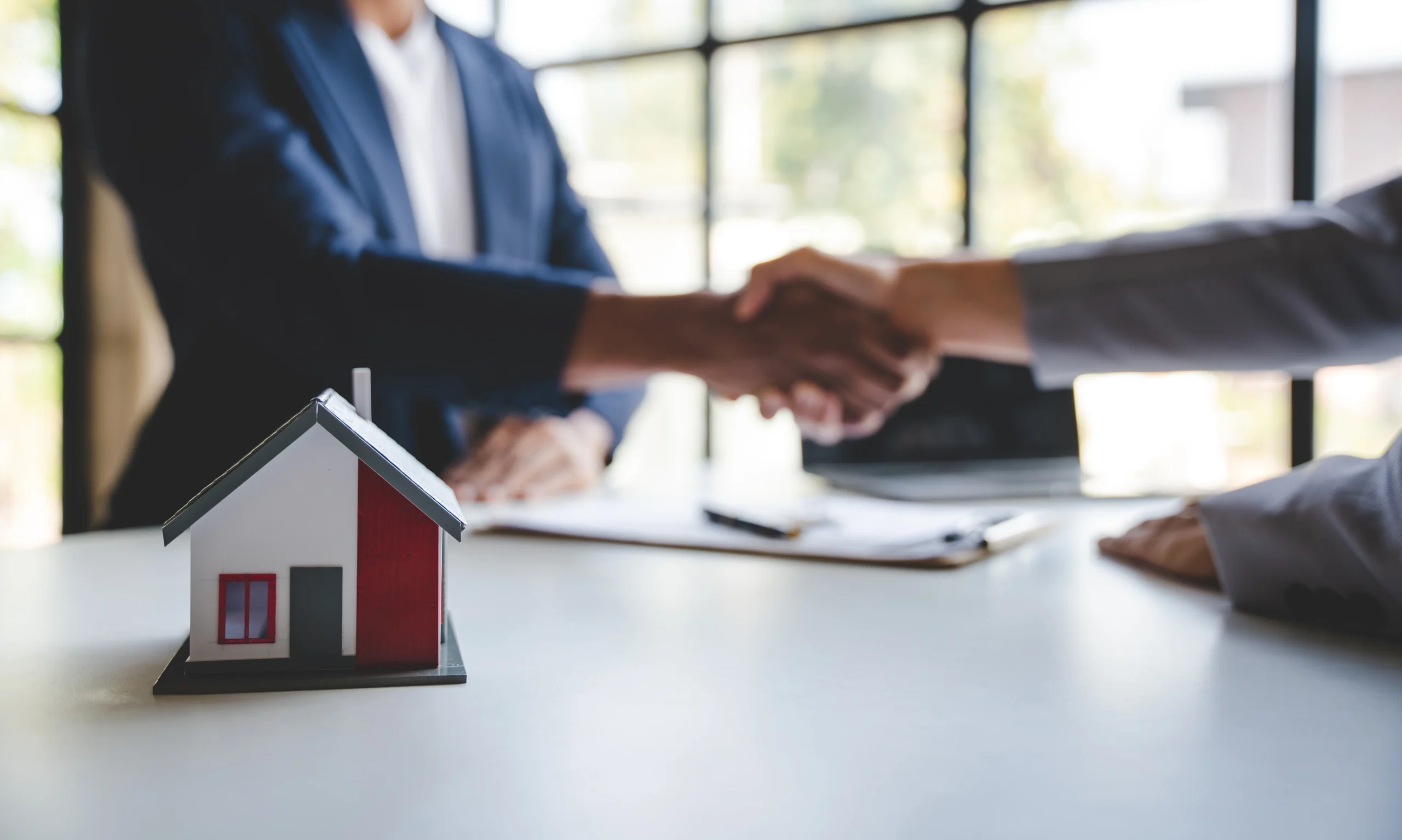 Exit strategies in real estate investment in Spain for international buy-to-let investors